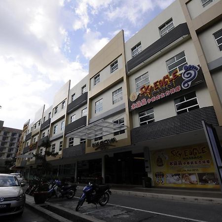 Nagoya Inn Hotel Куах Экстерьер фото