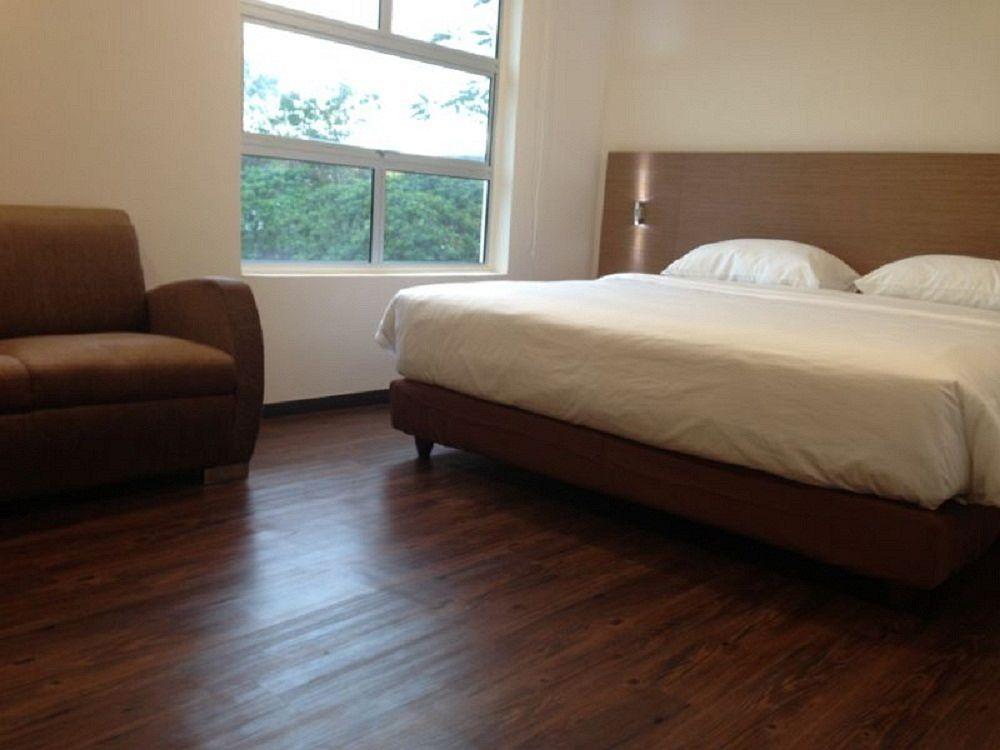 Nagoya Inn Hotel Куах Экстерьер фото