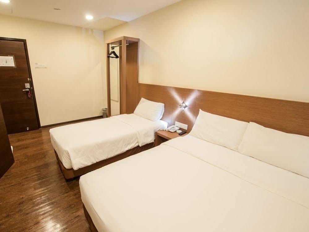 Nagoya Inn Hotel Куах Экстерьер фото